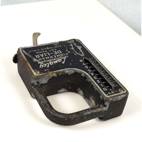 Vintage Langley Fisherman’s De-Liar Fish Scale and Tape Measure Model 208 - Picture 8 of 16